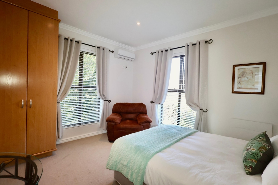 To Let 1 Bedroom Property for Rent in Kanonberg Western Cape